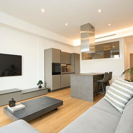 Luxury Design Loft - 20 Minutes From Duomo-Navigli Appartement Milaan Buitenkant foto