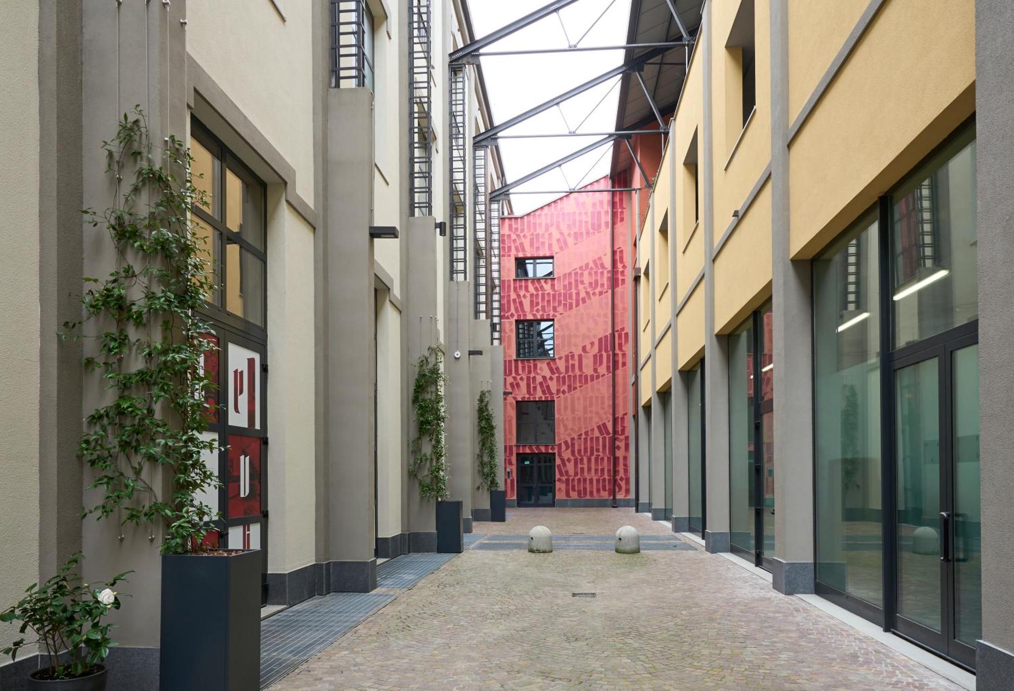 Luxury Design Loft - 20 Minutes From Duomo-Navigli Appartement Milaan Buitenkant foto